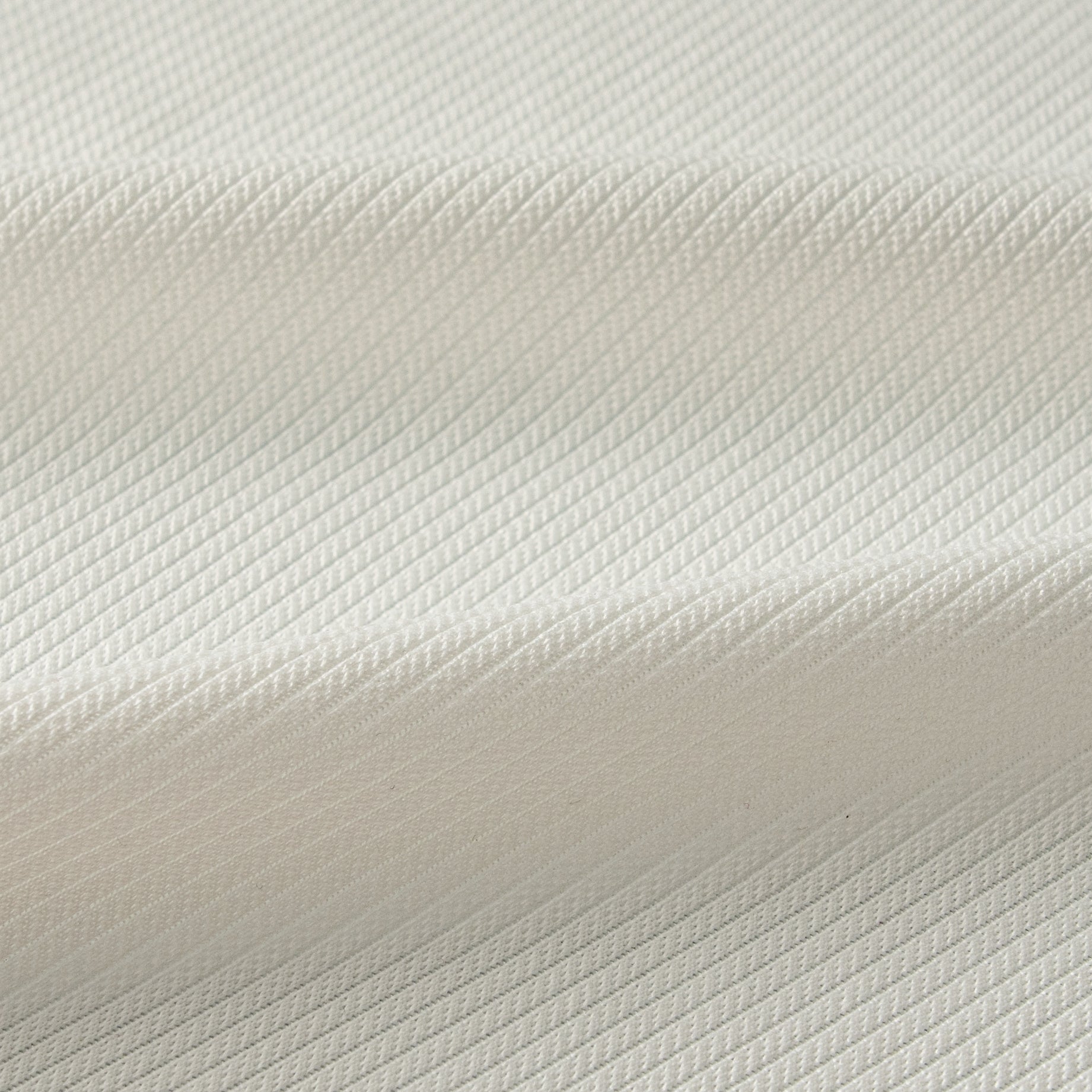 Knitted-Dynamic Stripes